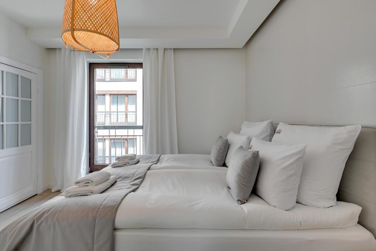 Szafarnia Marina & City Center By Downtown Apartments Гданск Екстериор снимка