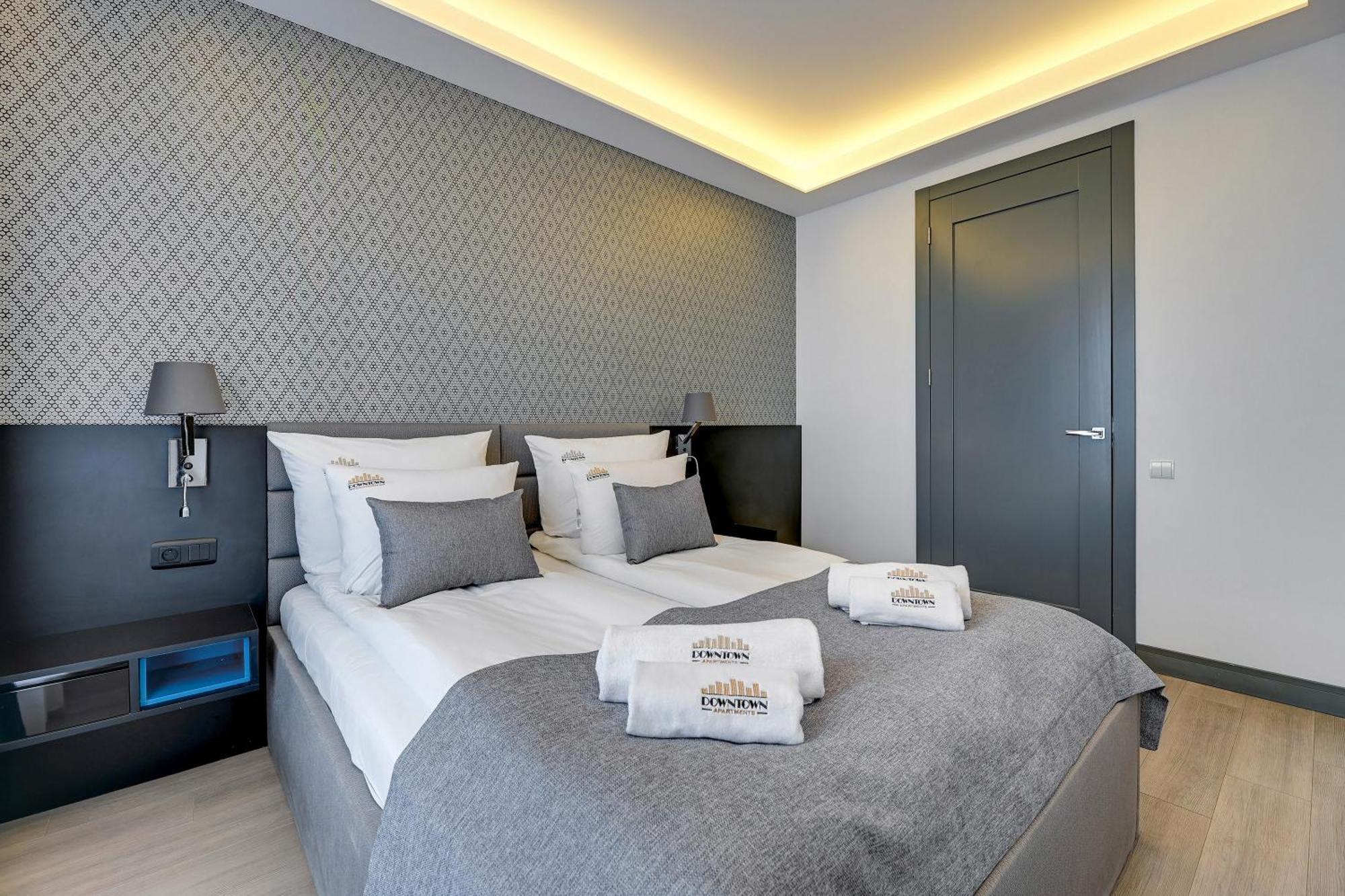 Szafarnia Marina & City Center By Downtown Apartments Гданск Екстериор снимка